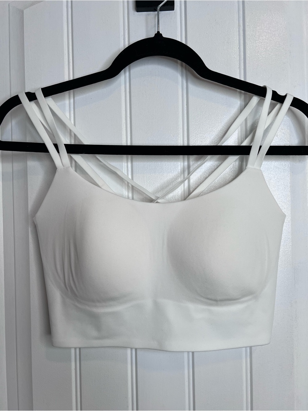 Offline by Aerie White Strappy Crisscross Back Bralette. Size Large. NWT. - Picture 5 of 12